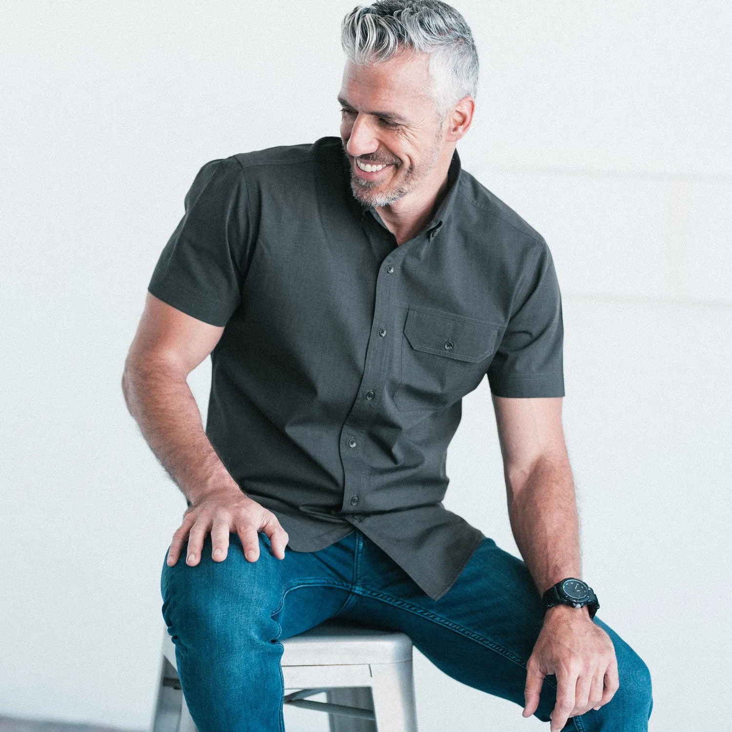 Builder Short Sleeve Casual Shirt – Asphalt Gray Cotton End-on-end