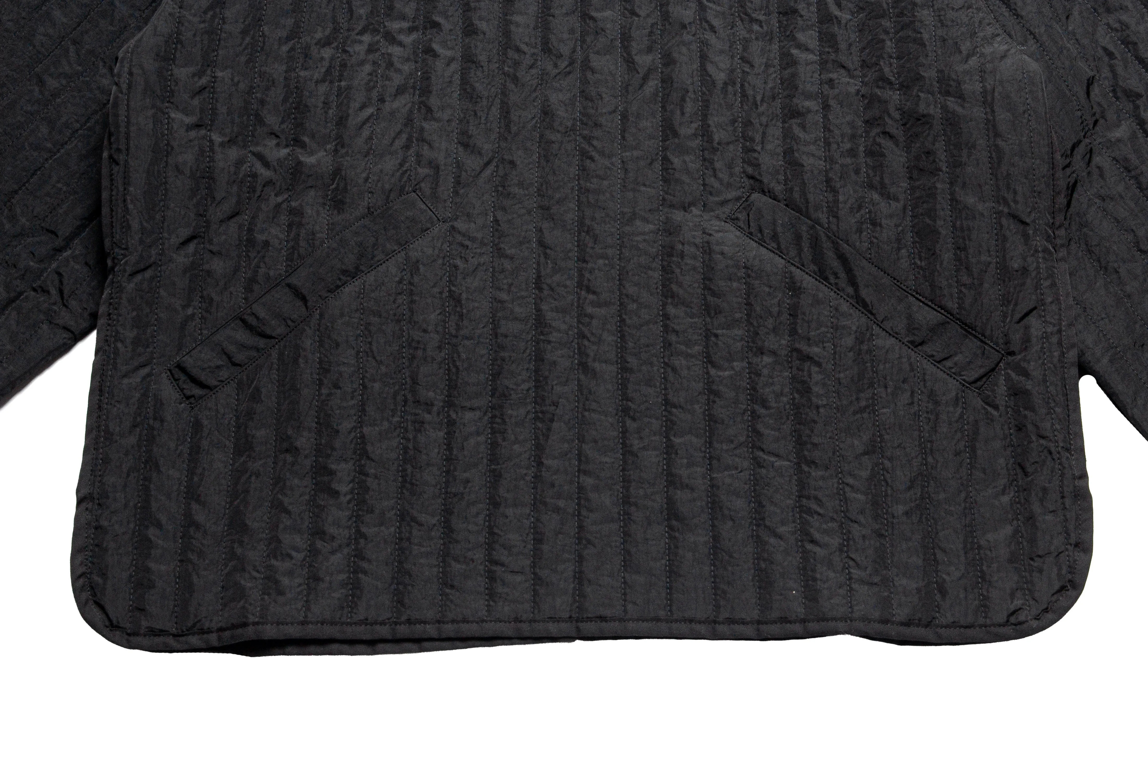 Jungles Jungles Quilted Pullover "Black"