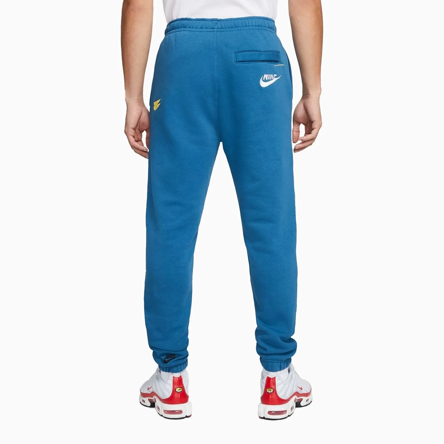 Men's Sportswear Sports Essentials Outfit