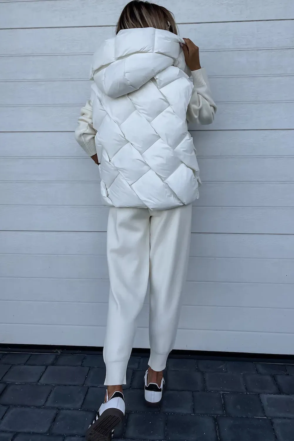 White Quilted Zipper Front Hooded Vest Coat