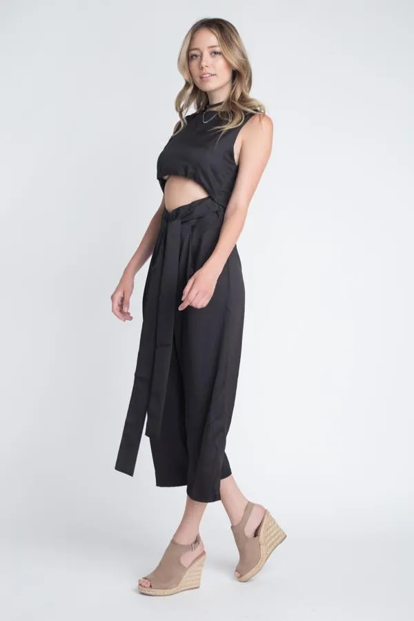 Women's Sleeveless Tie Jumpsuit with Slit